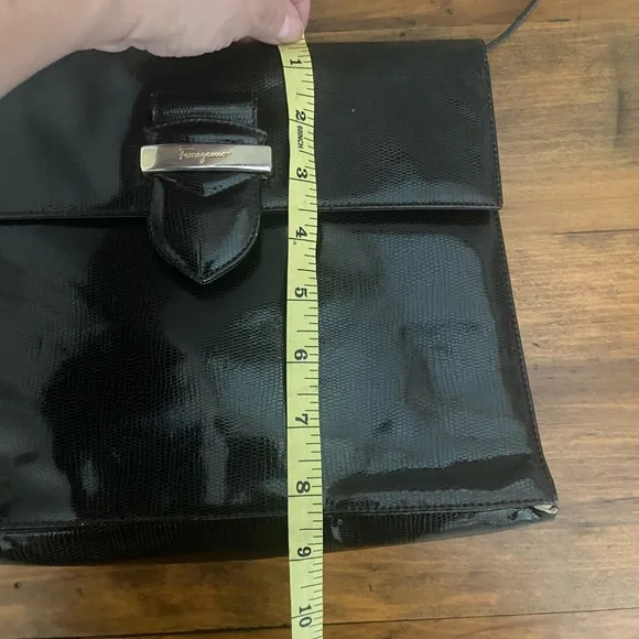 Vintage Ferragamo Snakeskin Embossed Black Leather Convertible Clutch - Picture 3 of 7